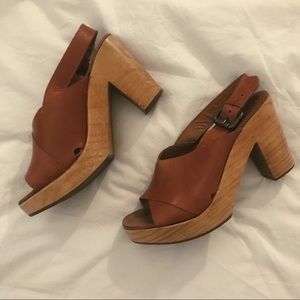 Zara Brown Clogs